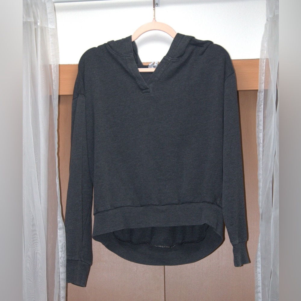 Black Hooded Zella Sweatshirt--M